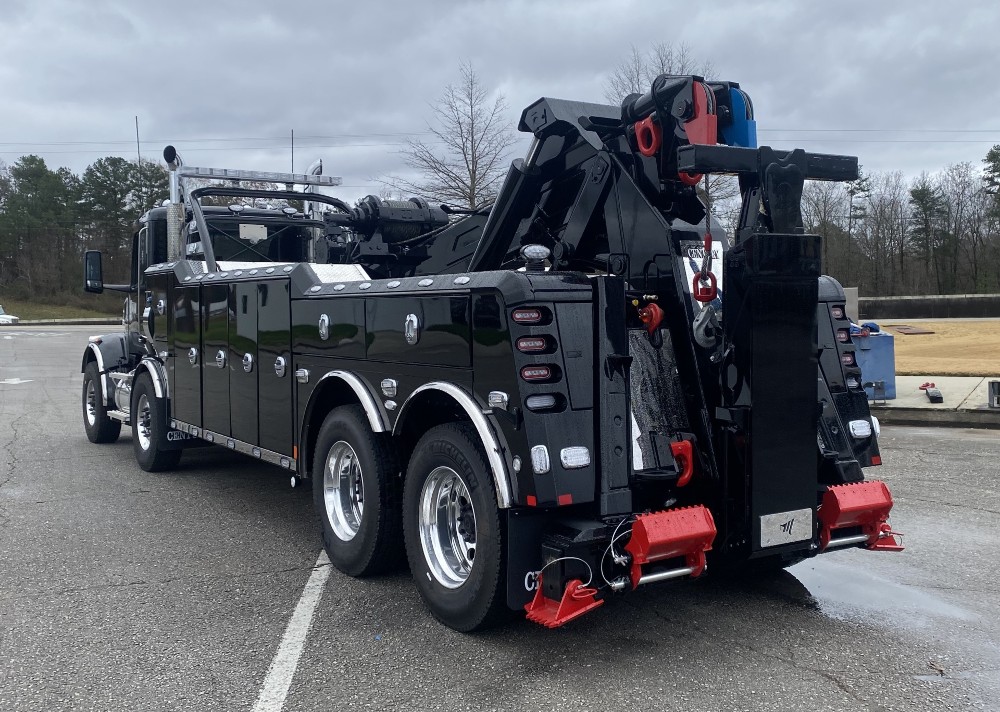 2025 Peterbilt 567 Tandem Tandem 4